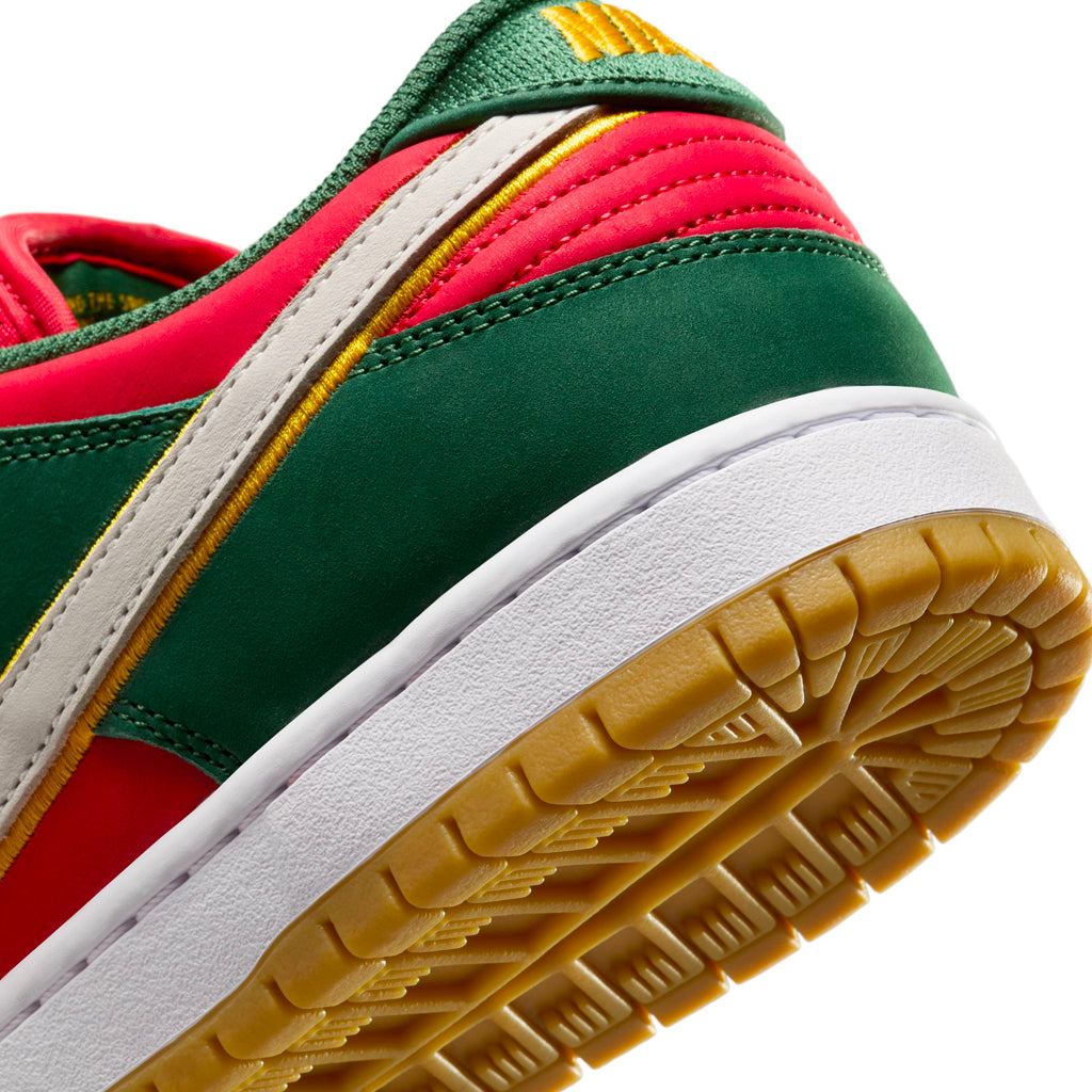 Nike SB - Dunk Low Pro - Seattle Supersonics - fir/gold/red