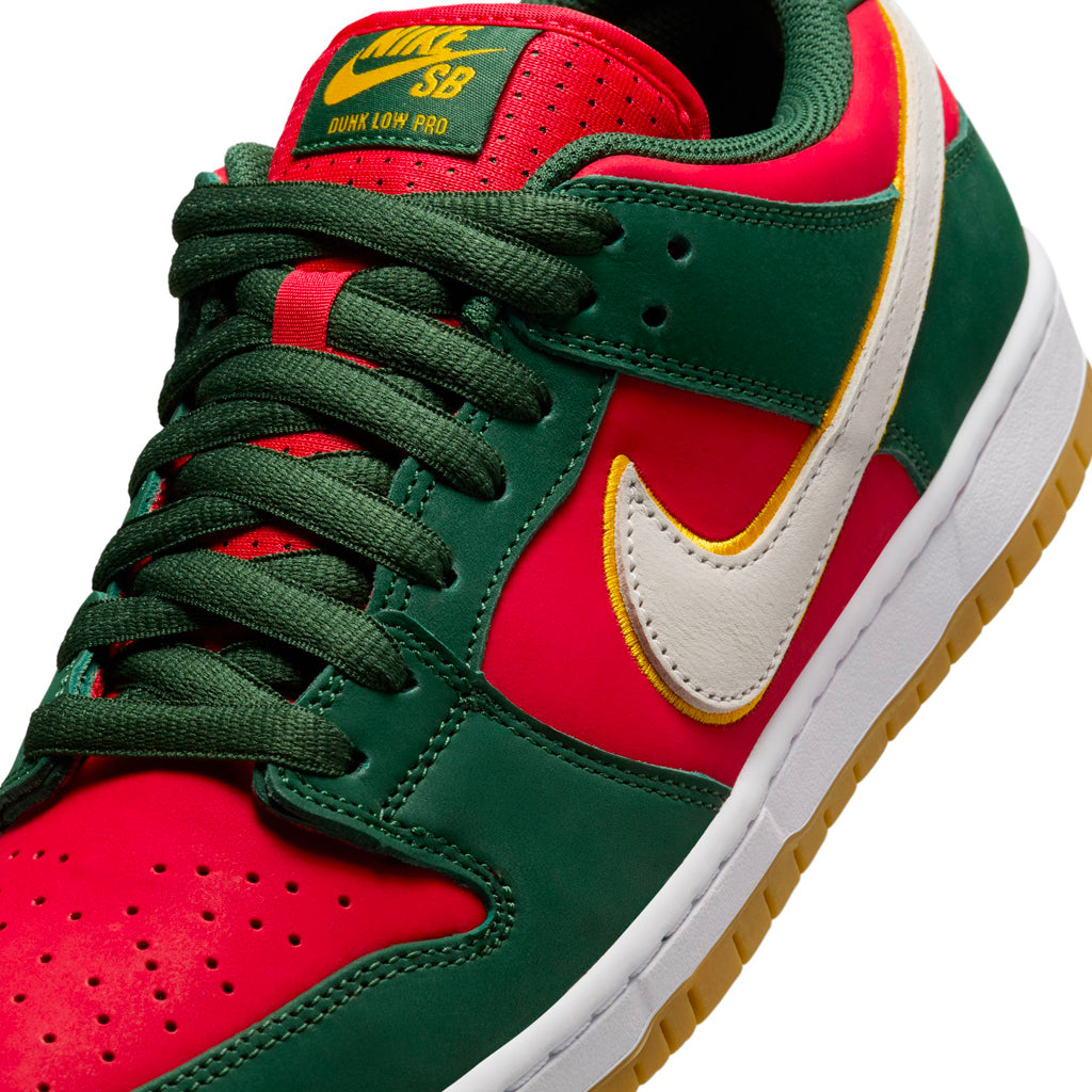 Nike SB - Dunk Low Pro - Seattle Supersonics - fir/gold/red