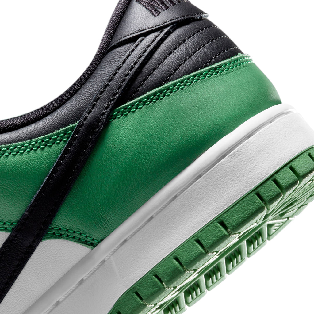 Nike SB - Dunk Low - Classic Green - green/black-white